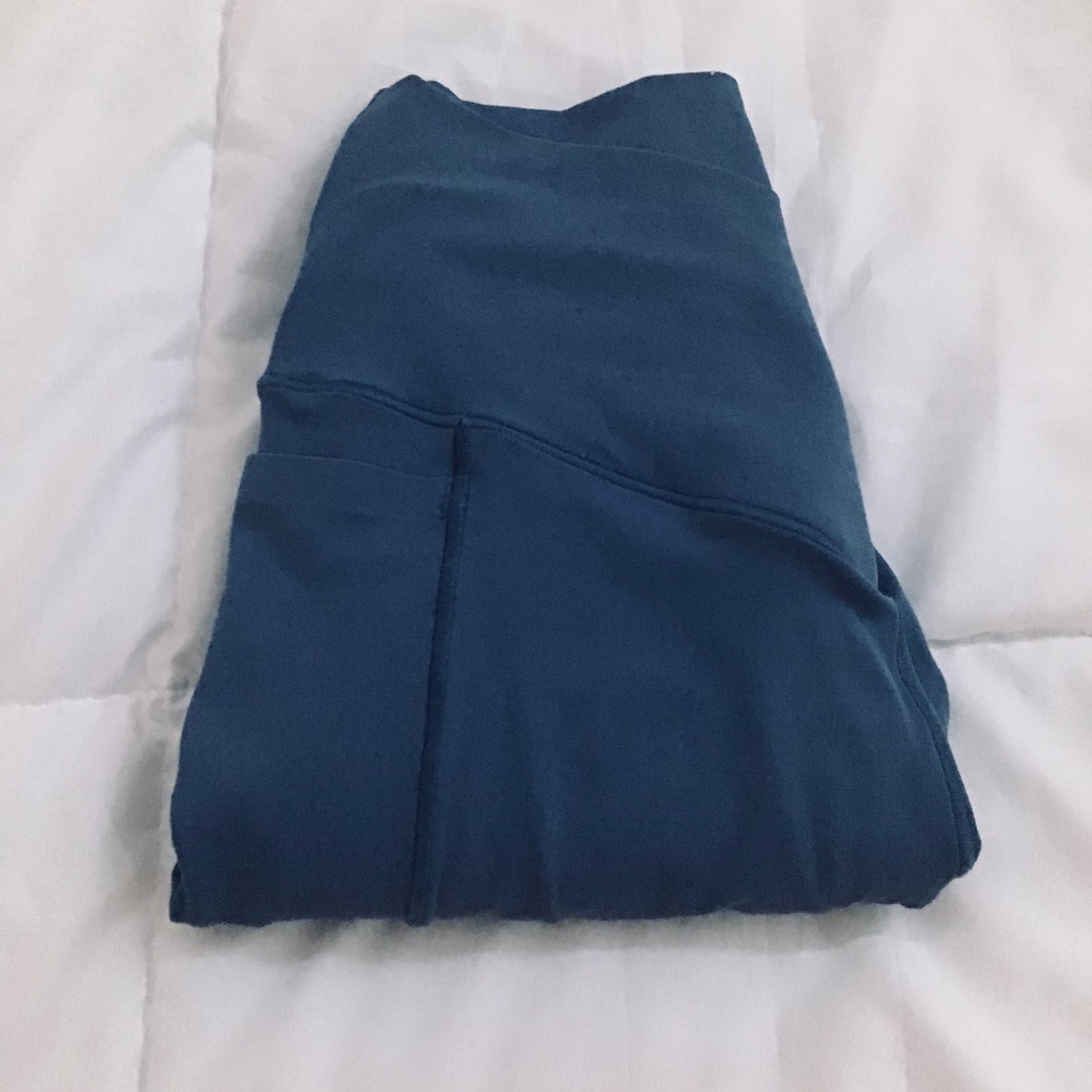 Size Small Aerie Sky blue Crossover Leggings - With Pockets